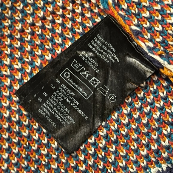 Divided by H&M bold Aztec sweater cardigan Size XS oversized fit - Picture 7 of 7